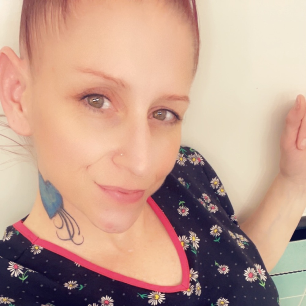 Meet your Posher, Nikki